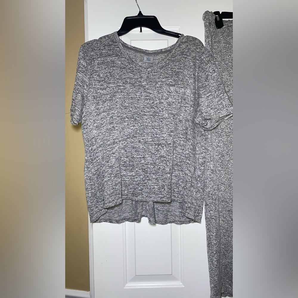 Women’s Two Piece Lounge Set